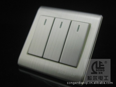 SONGER E50系列三開 專業(yè)電工開關的優(yōu)選品牌